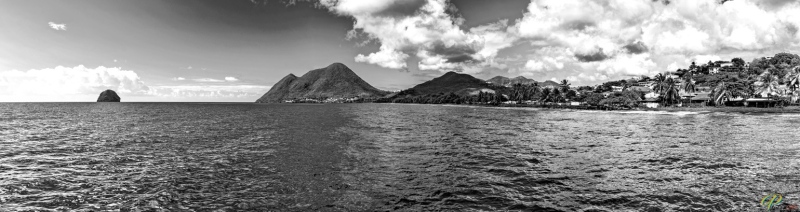 PAP6892-Panorama-1_BW